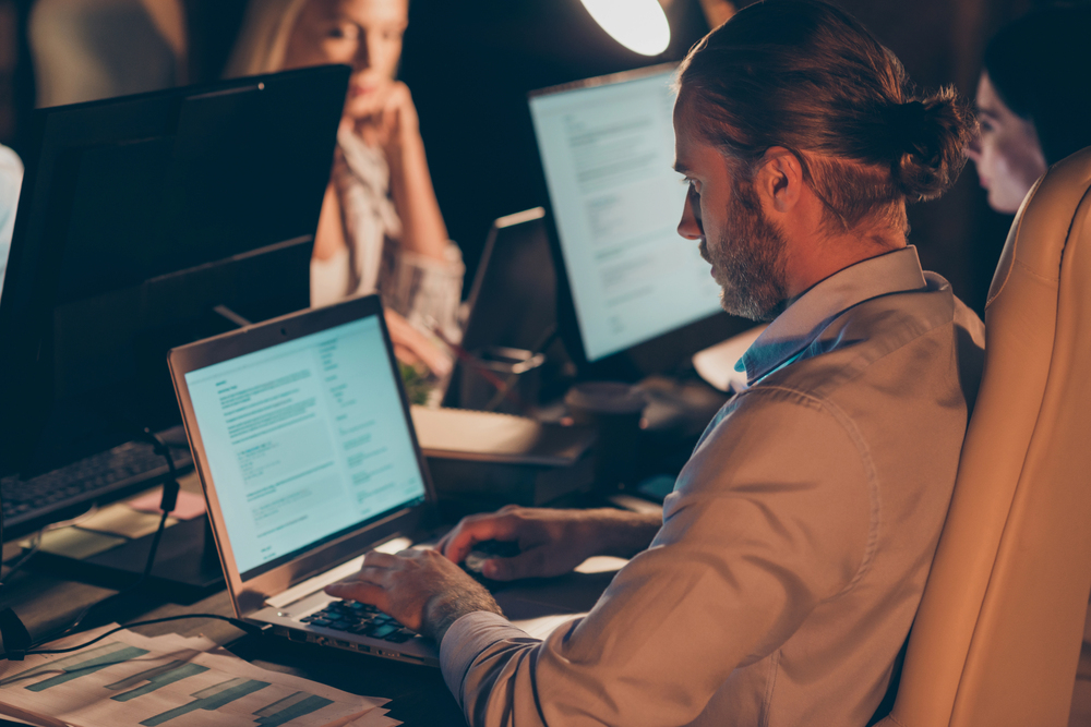 Depositphotos_323197016_S IT tech